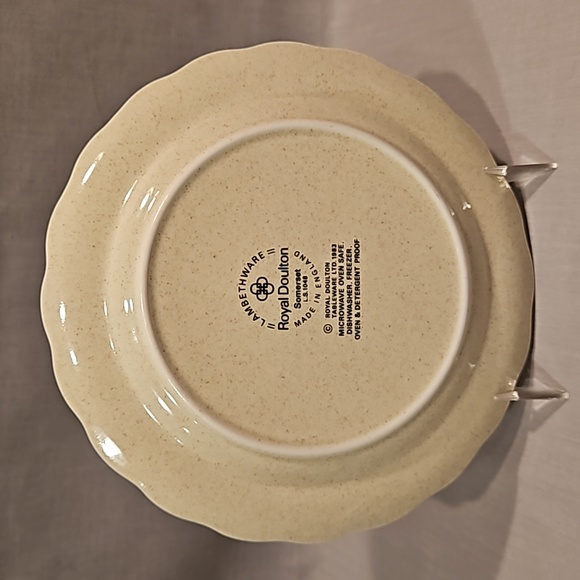 NEW Royal Doulton Somerset 1048 1139 Five Piece Place Setting - Picture 8 of 16